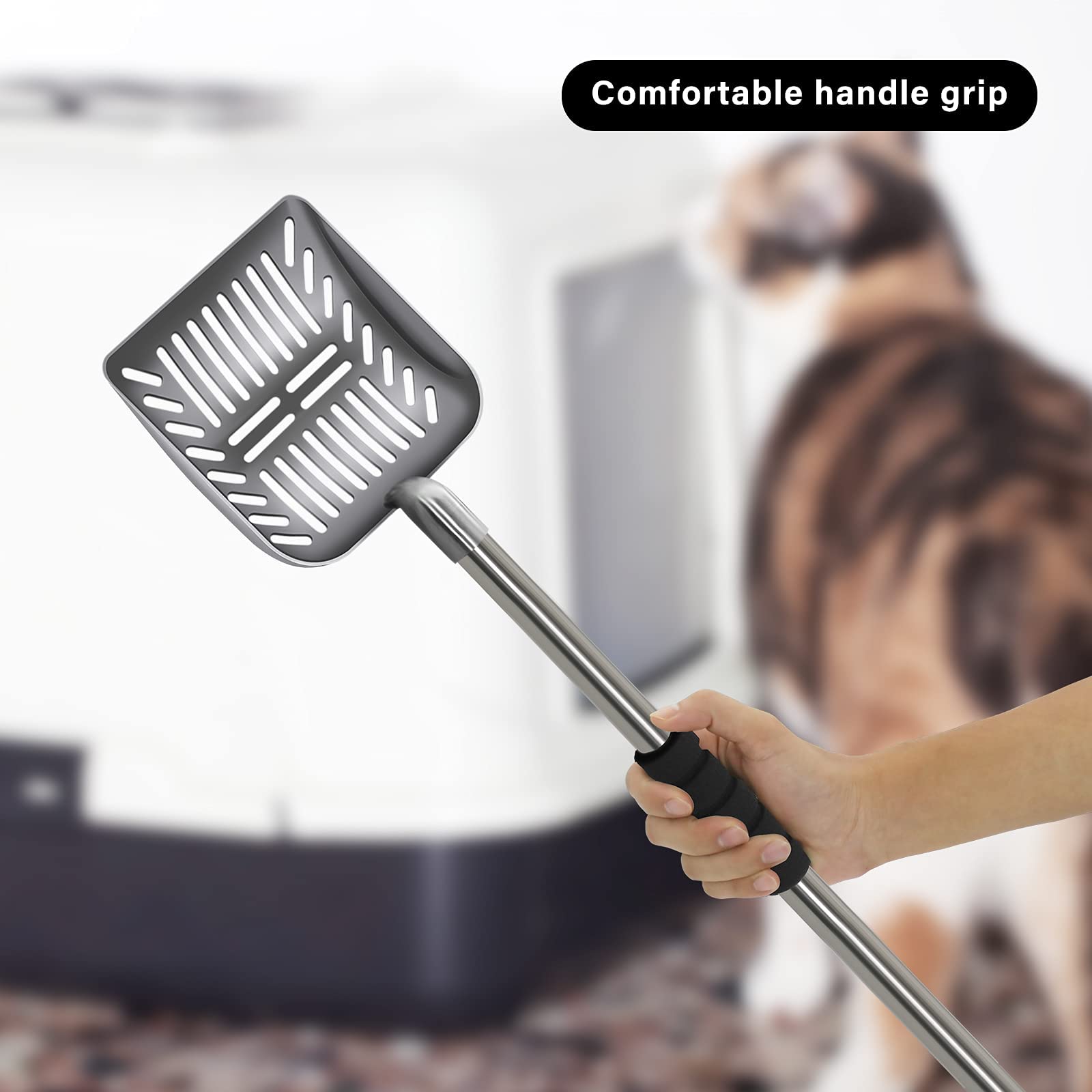 Acalu scoop features deep shovel design to catch clumps quickly and cleanly.