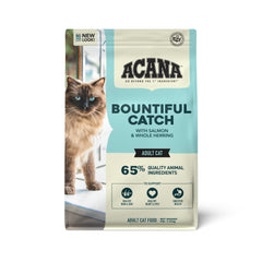 ACANA Bountiful Catch bag with salmon and whole herring for adult cat nutrition.