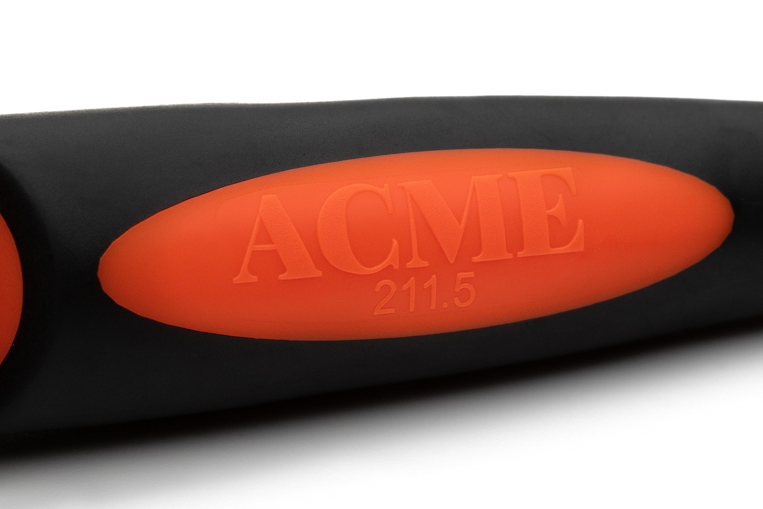 ACME Alpha 211.5 long-range whistle for precise recall in training.