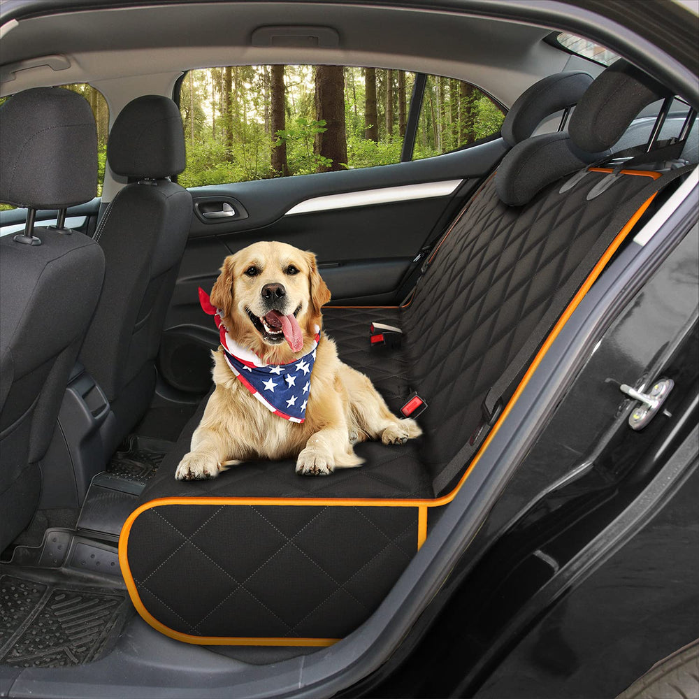 Active Pets scratch-resistant fabric keeps seats safe from sharp claws during rides.