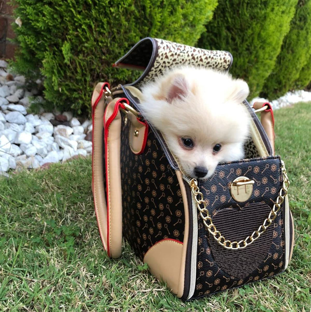 Adriene's Choice carrier side pocket view highlights convenient storage.