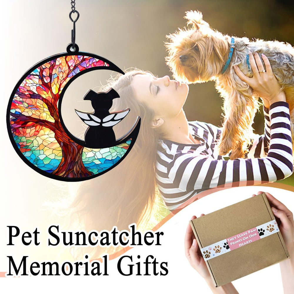 AgoumLux Life Tree design evokes lasting remembrance for pets.