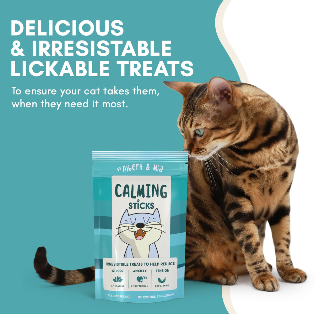 Albert & Mia easy-dosing lickable treat with quick administration.