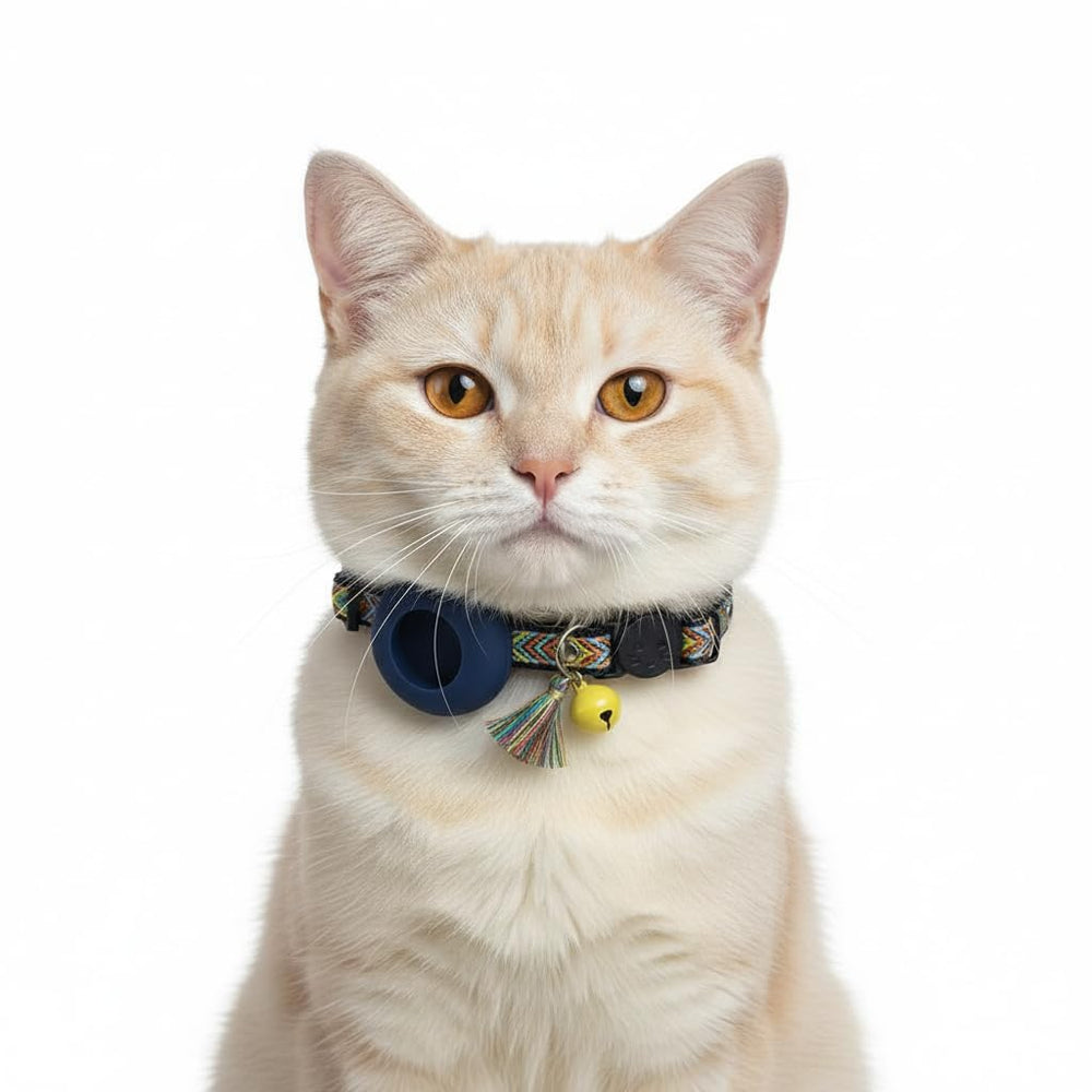 Amazegoods AirTag Cat Collar Adjustable 7-11 Inches fits a range of neck sizes.