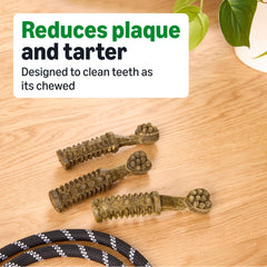 Close-up of Amazon Basics chew texture designed for 50-100 lb dogs.