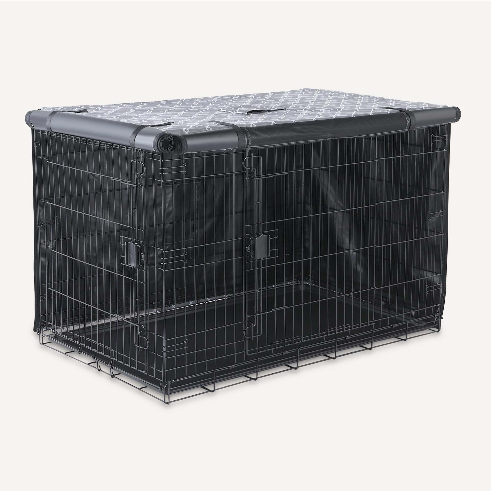 Amazon Basics heavy-duty dog crate cover uses durable material for long-lasting use