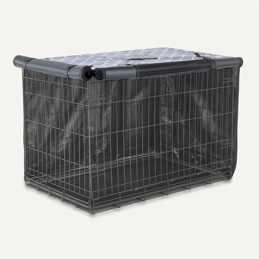 Zippered panels on the Amazon Basics crate cover for access
