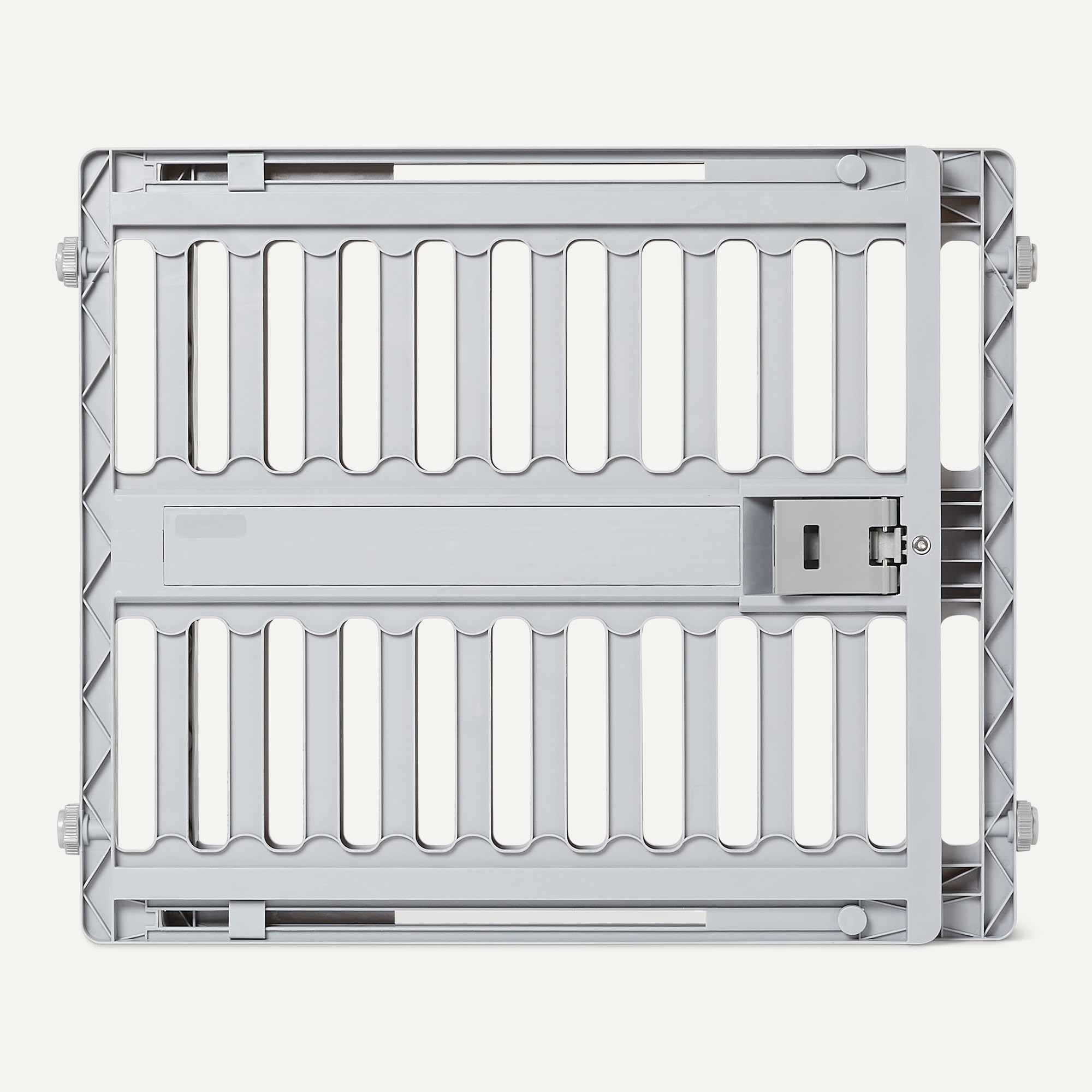 Amazon Basics gate with a single-handle lock for easy operation