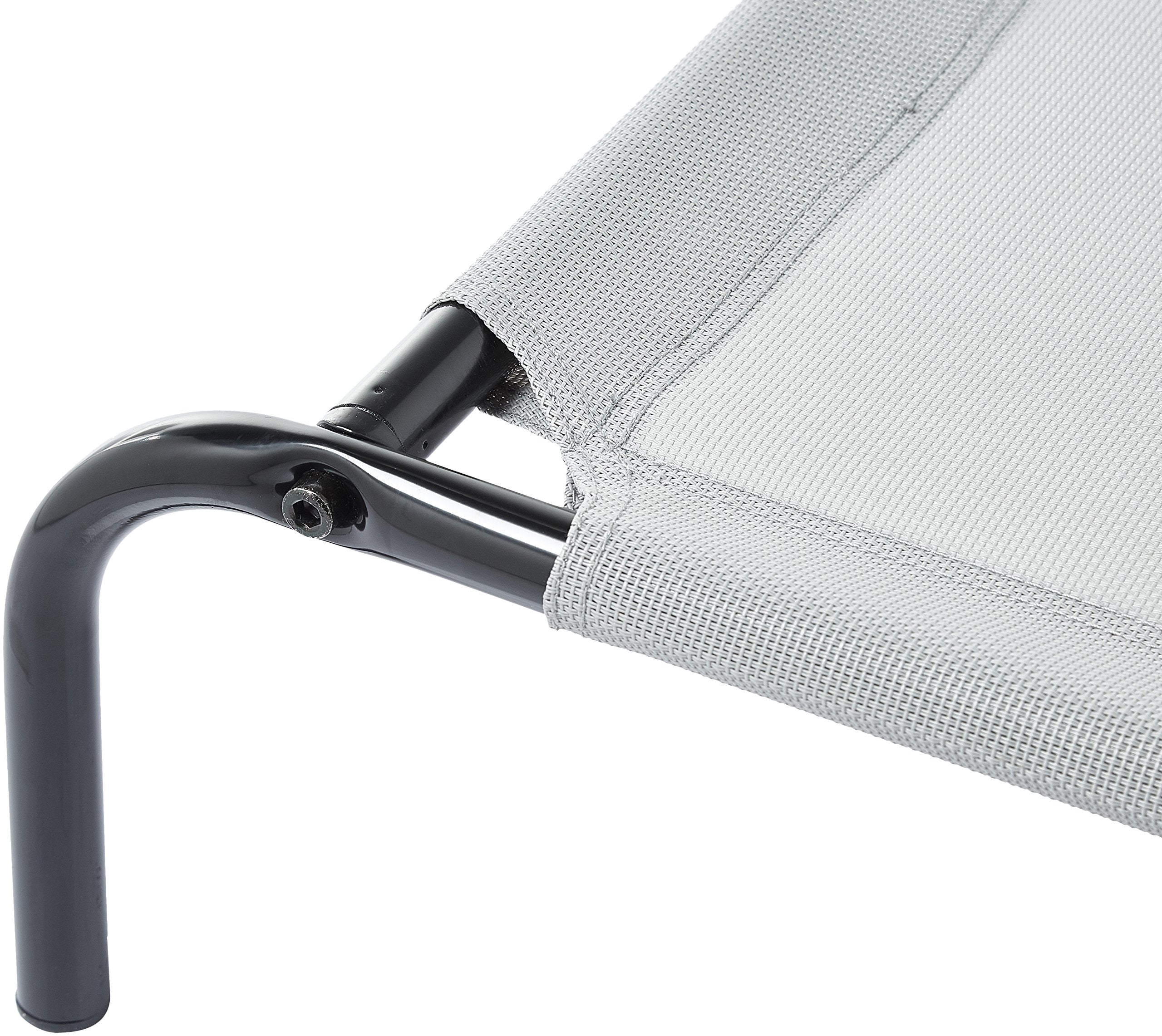 Amazon Basics easy clean design allows spot cleaning with tap water.