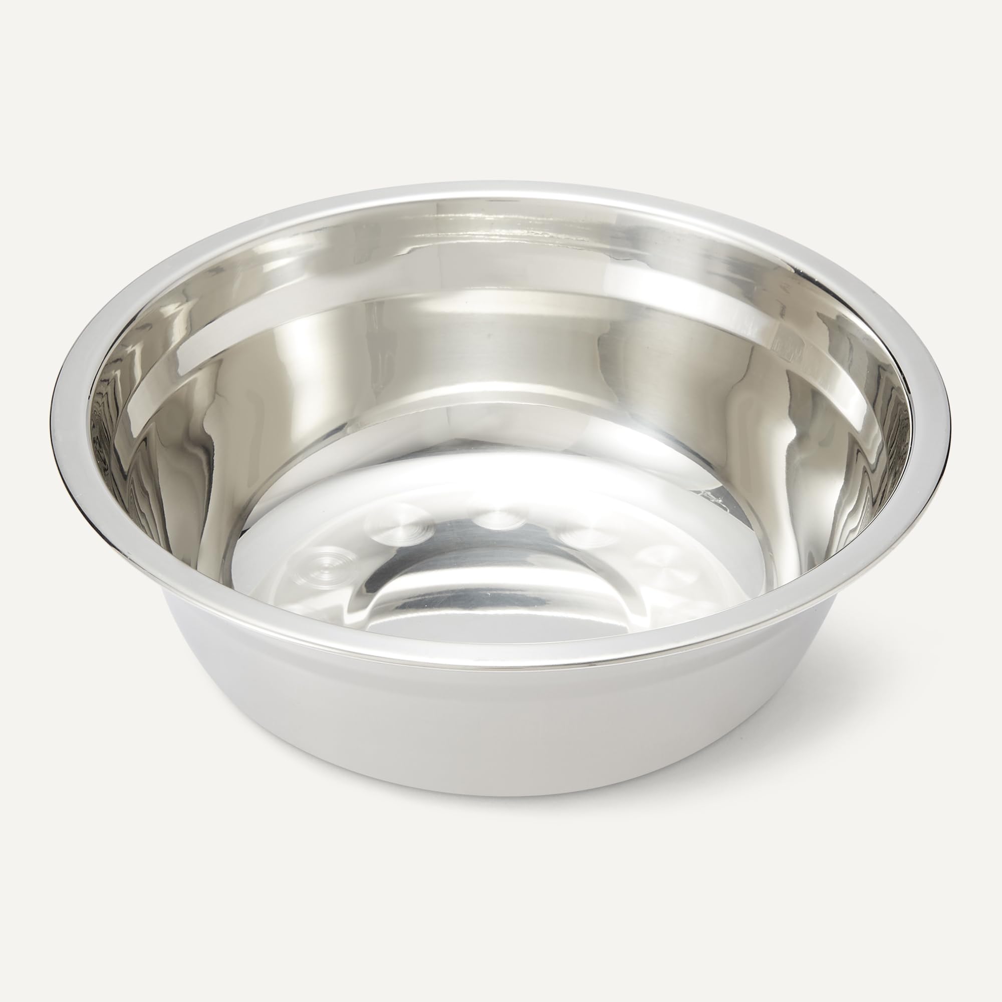 Amazon Basics elevated dog bowls stand with stainless steel bowls that are dishwasher safe