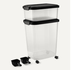 Amazon Basics scoop slot keeps serving scoop tidy and ready.