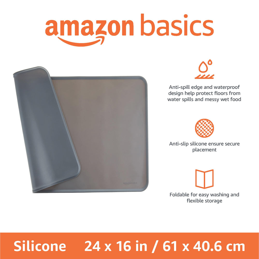 Raised-edge design keeps spills contained around the feeding area.