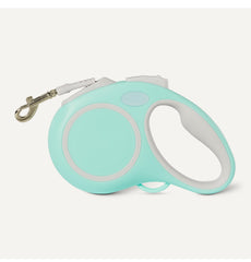 Amazon Basics retractable dog leash features ergonomic non-slip handle for comfortable control