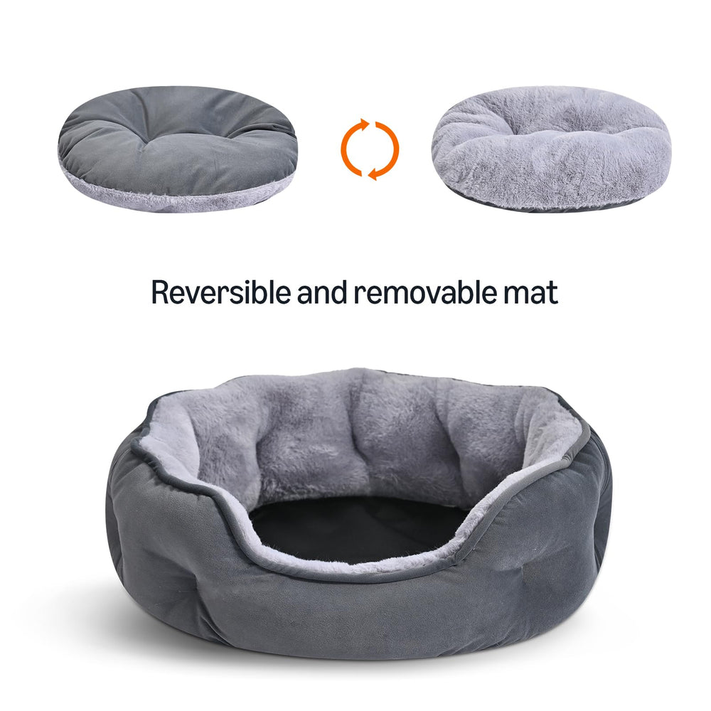 Close-up of the plush cushion and high-loft fill in the bed