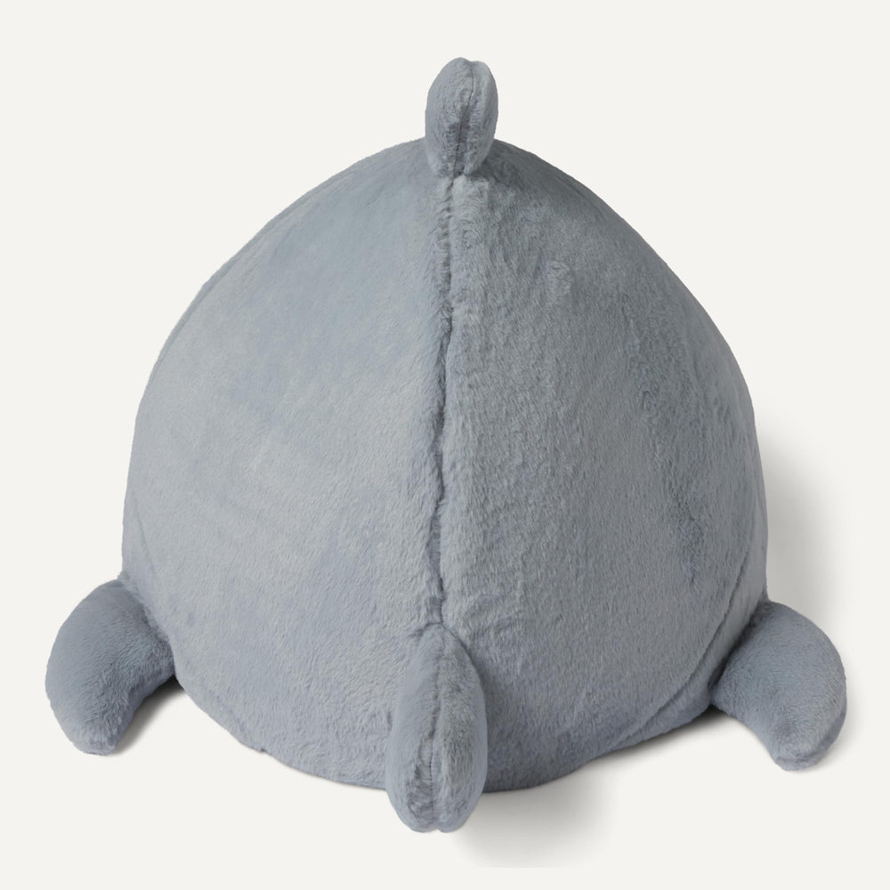 Amazon Basics shark cat house non-slip bottom prevents shifting during use