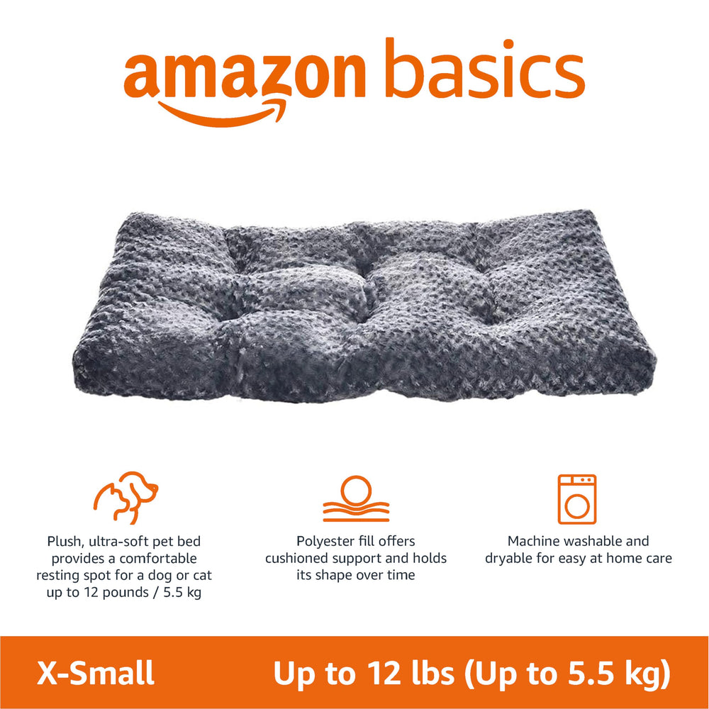 Amazon Basics crate pad fits small crates for compact indoor use