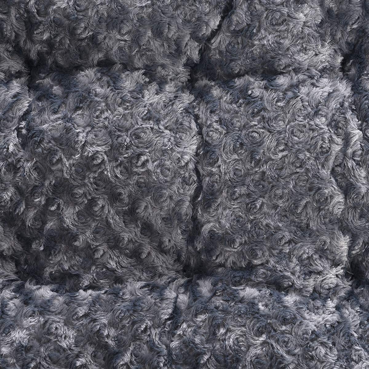 Amazon Basics crate pad features tufted stitching for cushioned support