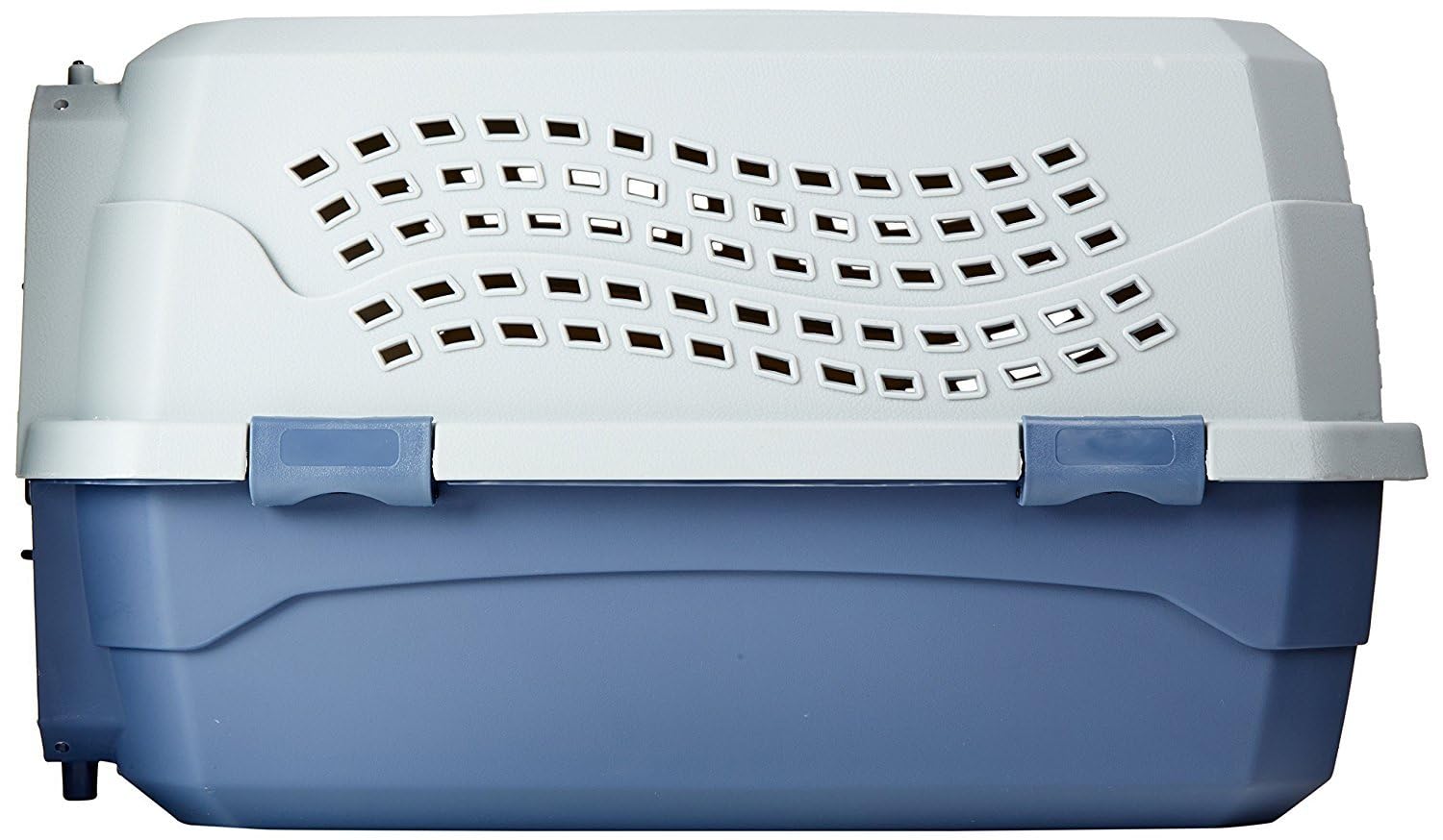 Amazon Basics top-carry handle and dual-entry design for easy transport