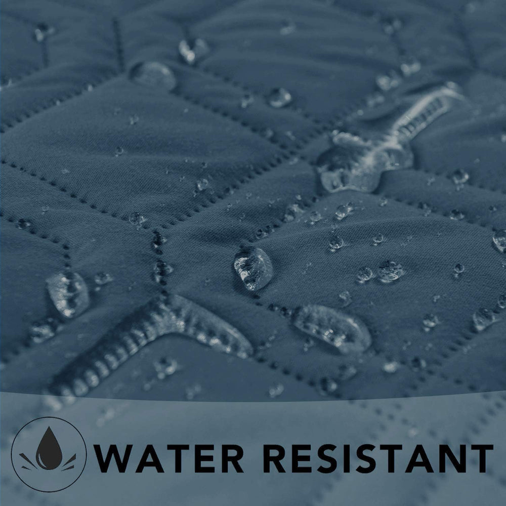 Ameritex dog bed cover easy clean layer for quick maintenance.