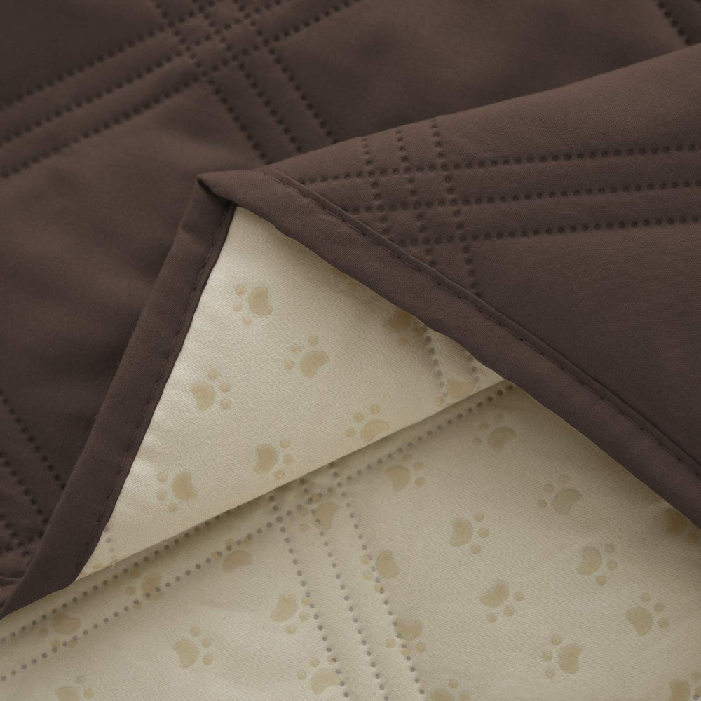 Ameritex Five-layer Fabric delivers durable protection and odor prevention for furniture.