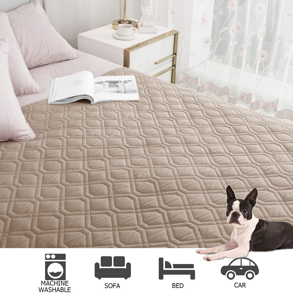 Ameritex machine-washable cover makes cleanup quick after lively play sessions.