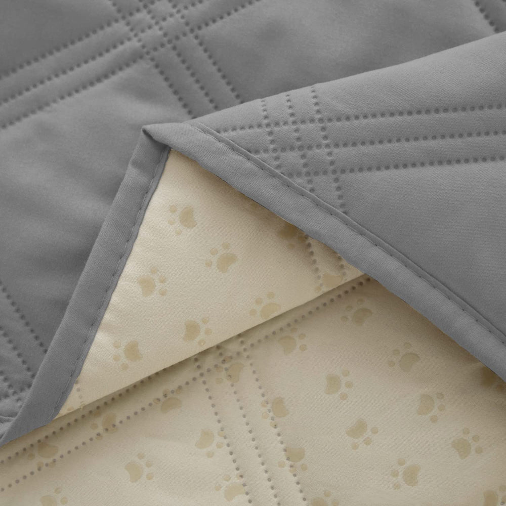 Ameritex five-layer quilted protection guards against moisture and odors