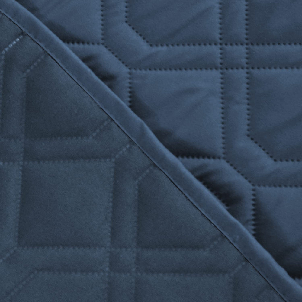 Ameritex reversible furniture protector blanket maintains color while guarding from spills