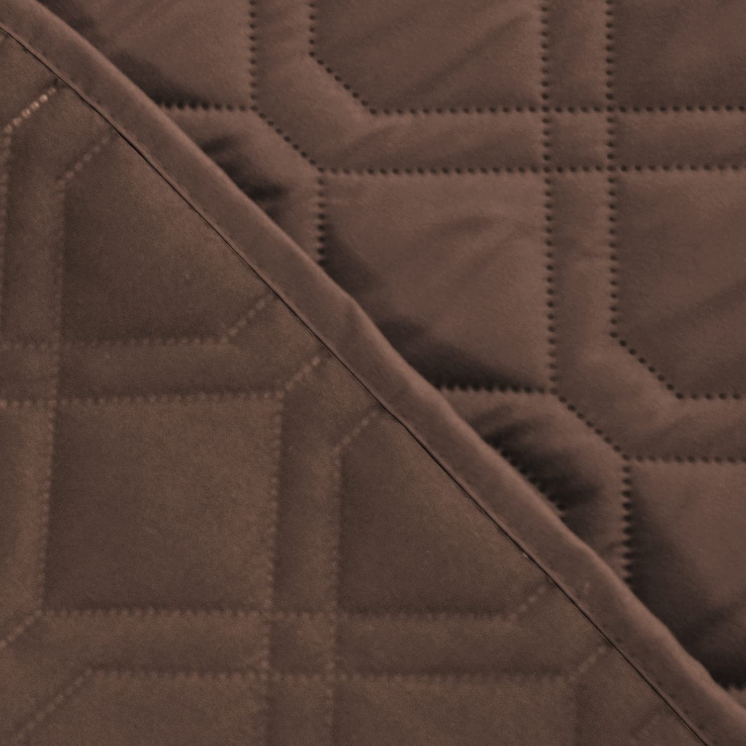 Ameritex durable bed and couch protector suitable for everyday use with pets.