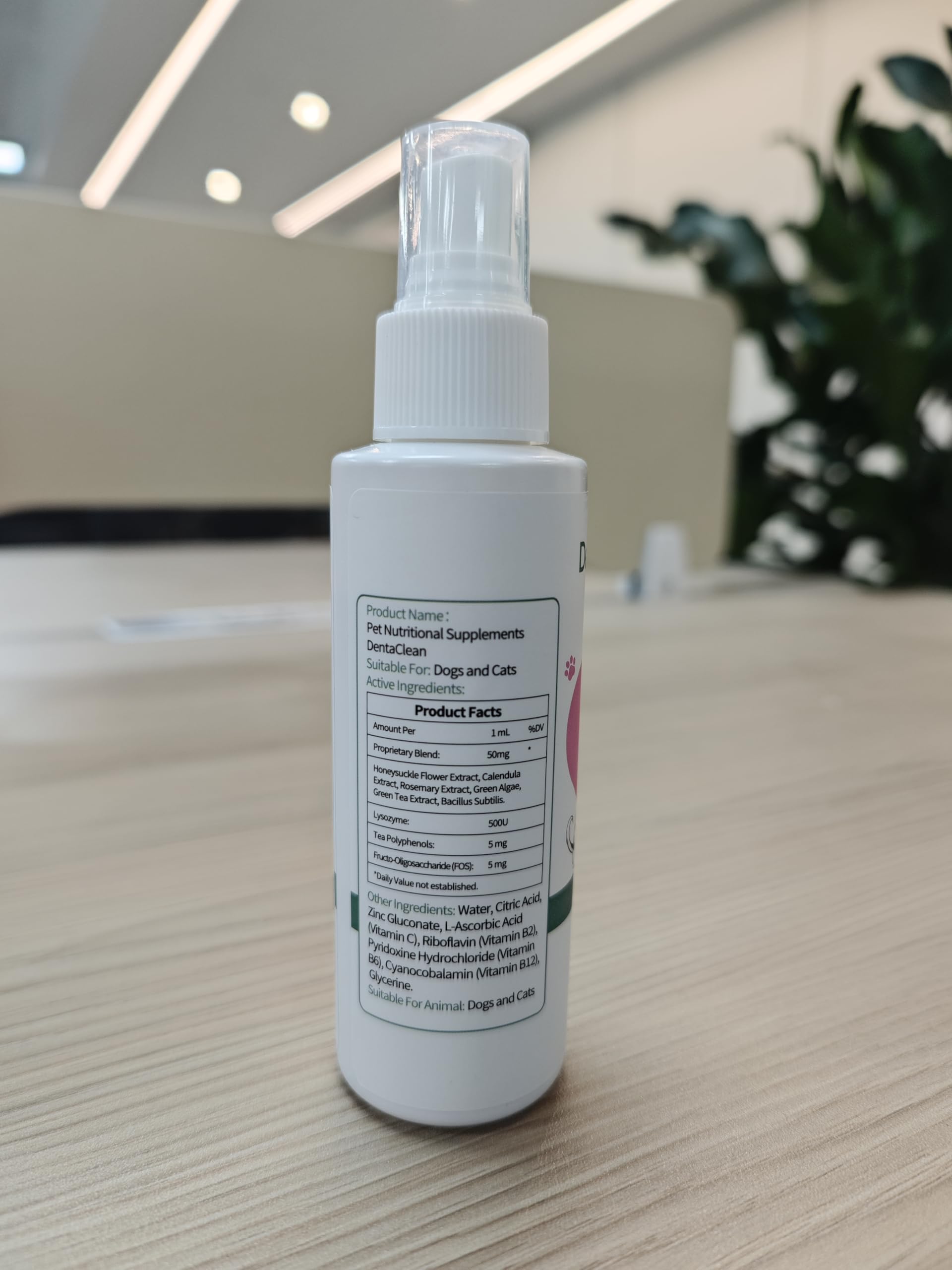 AMOQUCT Dentaclean gum-health formula helps maintain oral balance.