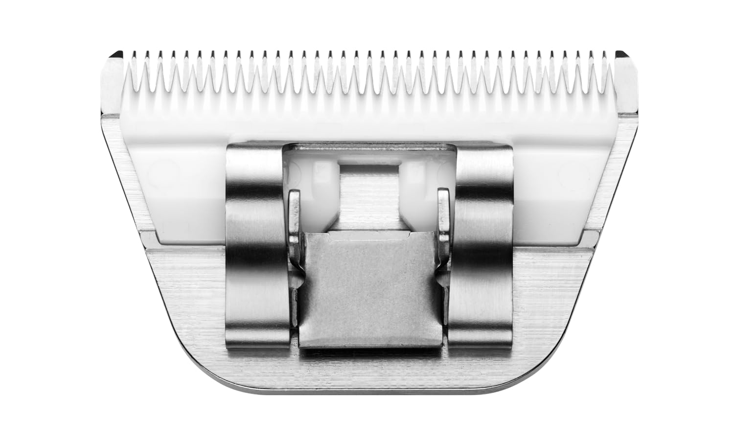 Andis carbon steel core maintains long lasting sharpness for reliable performance.