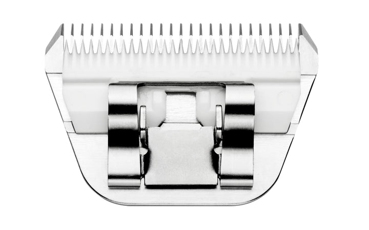Andis 5FW coarse teeth for efficient bulk removal in dense coats