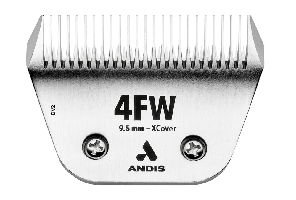 Andis ceramicEDGE Wide Blade 4FW front view shows larger 31-tooth cutter for faster grooming.