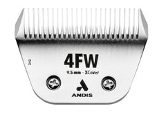 Andis ceramicEDGE Wide Blade 4FW front view shows larger 31-tooth cutter for faster grooming.