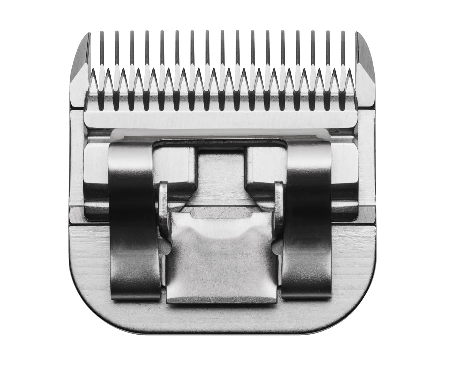 Andis UltraEdge 4FC blade with deep teeth for thicker coats.