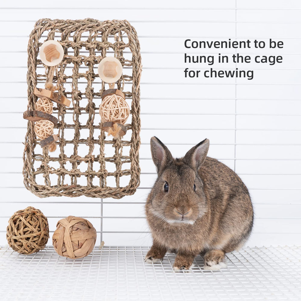 andwe Seagrass Protector Mat 11 x 7.87-inch fits compact cages.