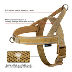 Size chart helps find the right fit for dogs.