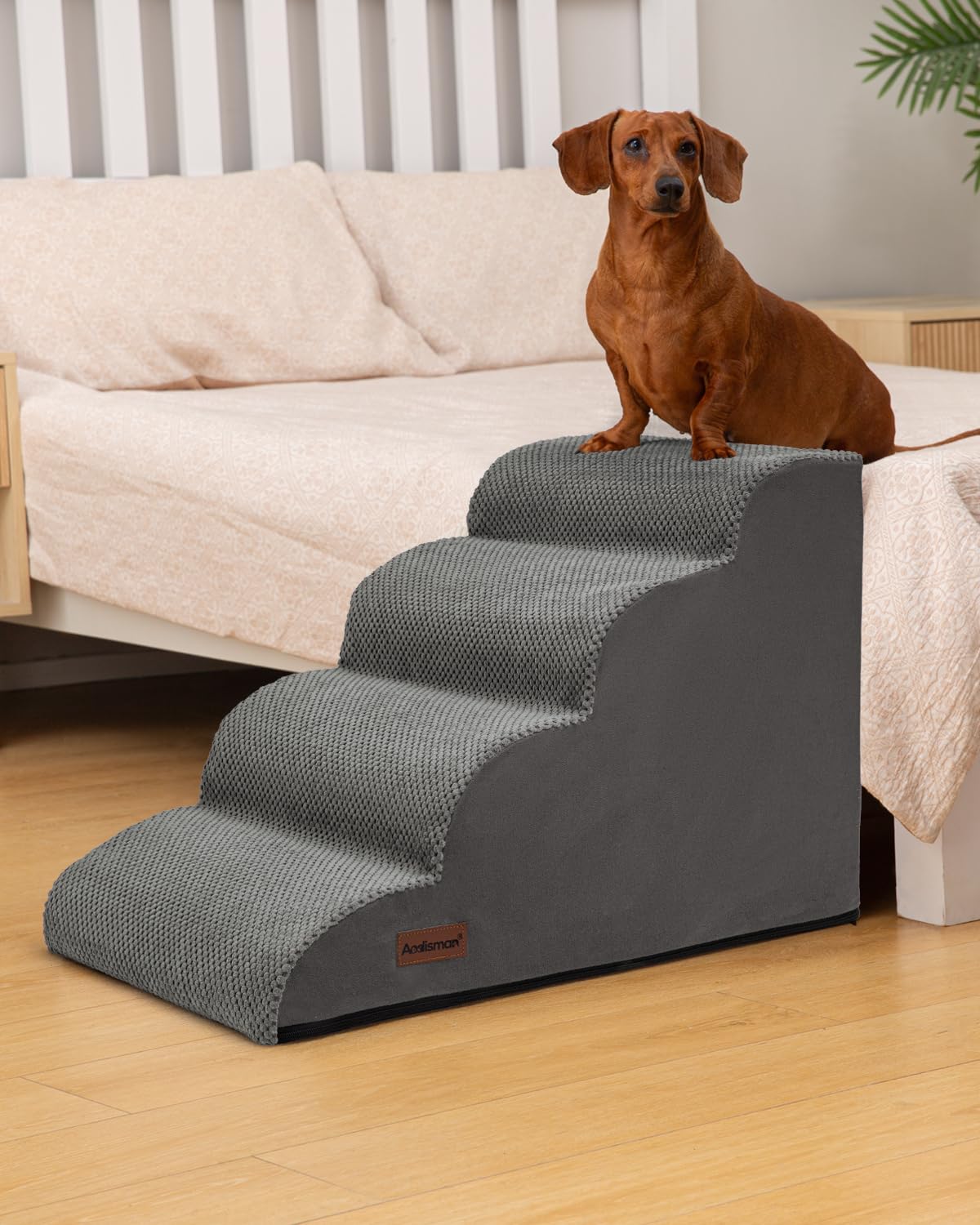Aodisman dog stairs arrive vacuum compressed for compact transport.