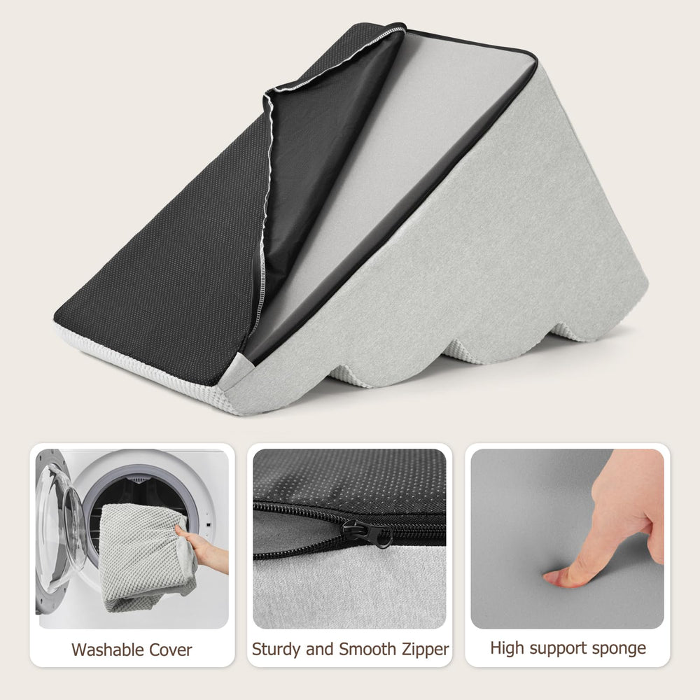 Aodisman dog stairs detail shows anti-slip bottom silicone dots for stability.