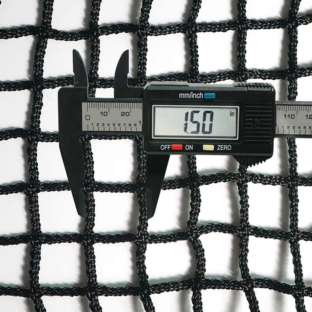 Aoneky Knotless Hay Net features knotless weave to minimize muzzle rubs.