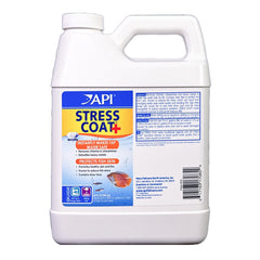 API STRESS COAT 32oz bottle front view supports safer aquarium water.