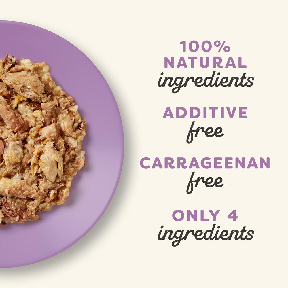 Applaws cat food in savory gravy texture supports palatability and hydration.