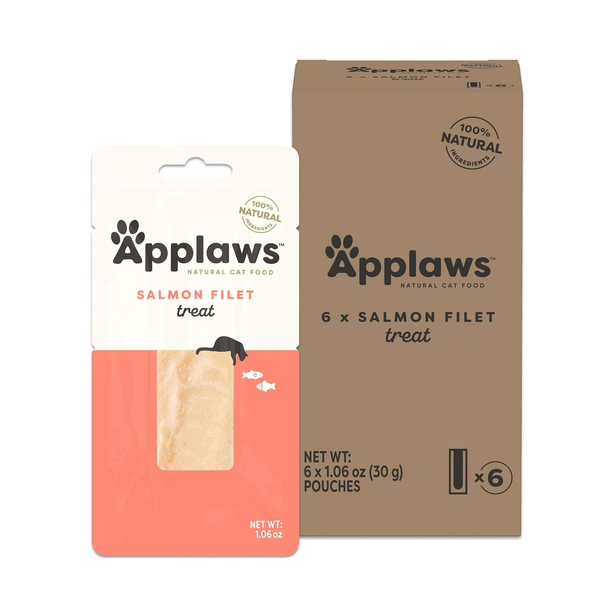 Applaws salmon loin treat sachet offering a convenient protein-rich cat snack.