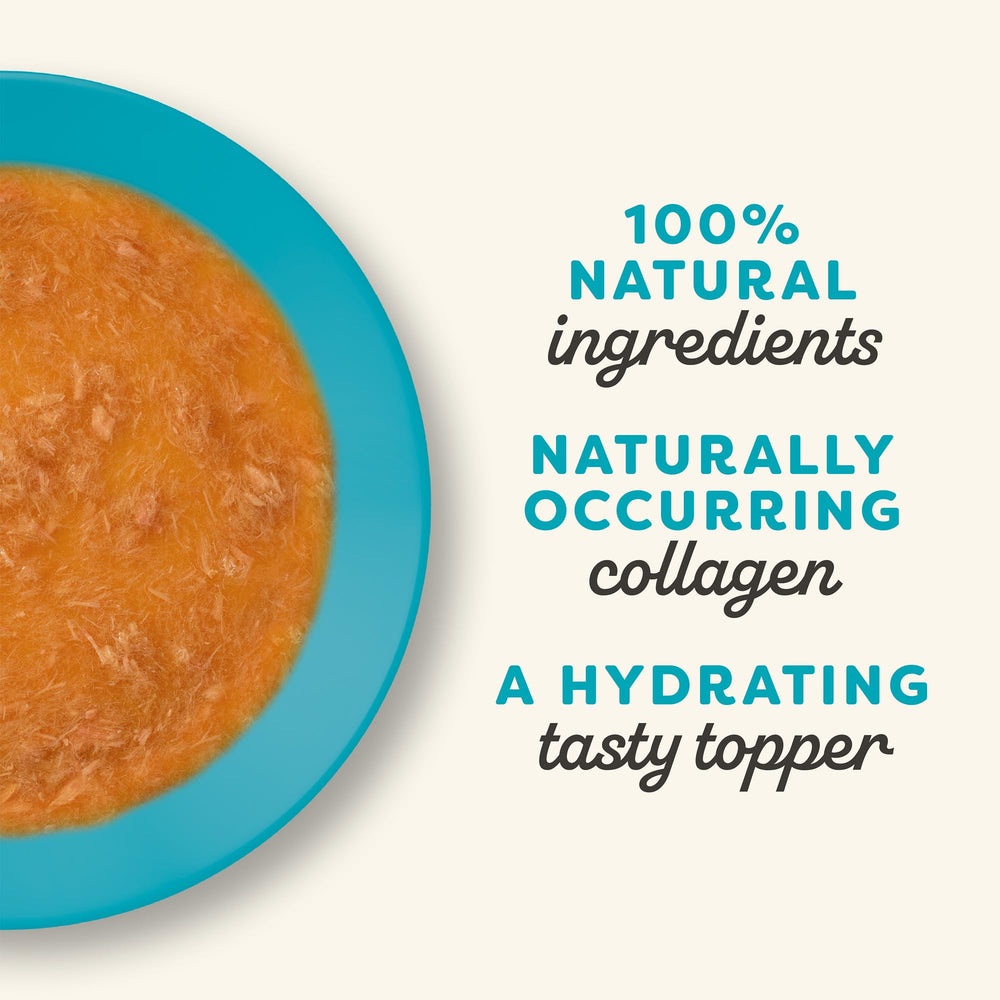 Applaws topper adds flavor and moisture for cats during meals.