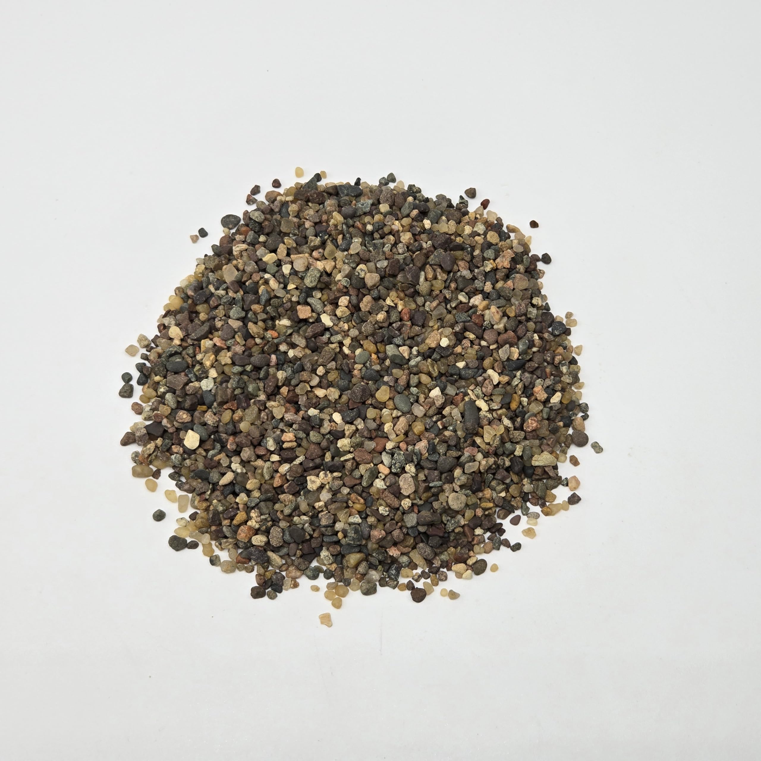 Aqua Natural Midnight Pearl 2-4mm gravel offers a safe, stable substrate in vivariums.