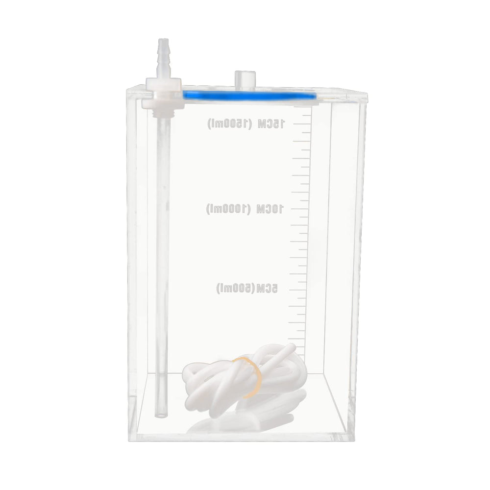 Reservoir shows measurement marks to aid repeatable dosing sessions.