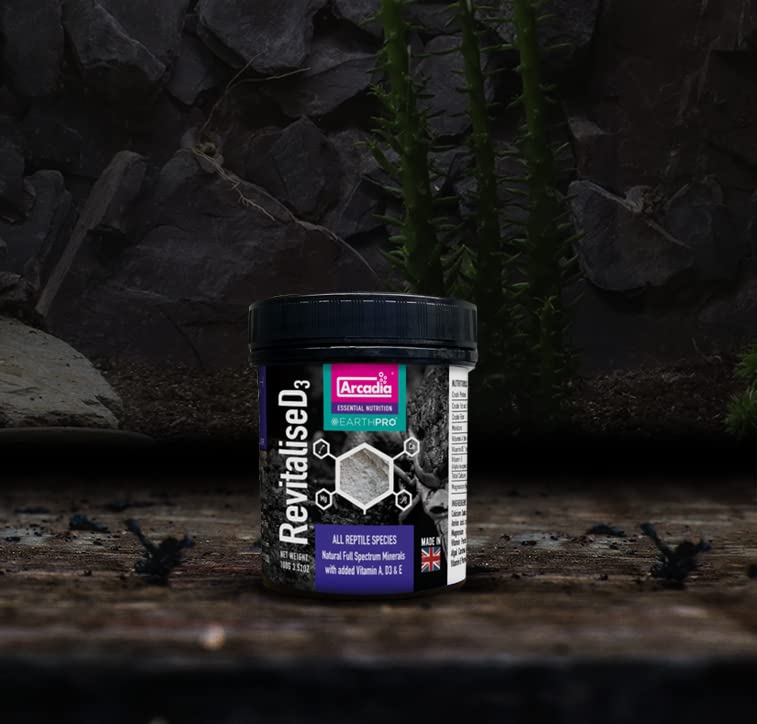 Arcadia EarthPro RevitaliseD3 packaging label highlighting vitamins and minerals