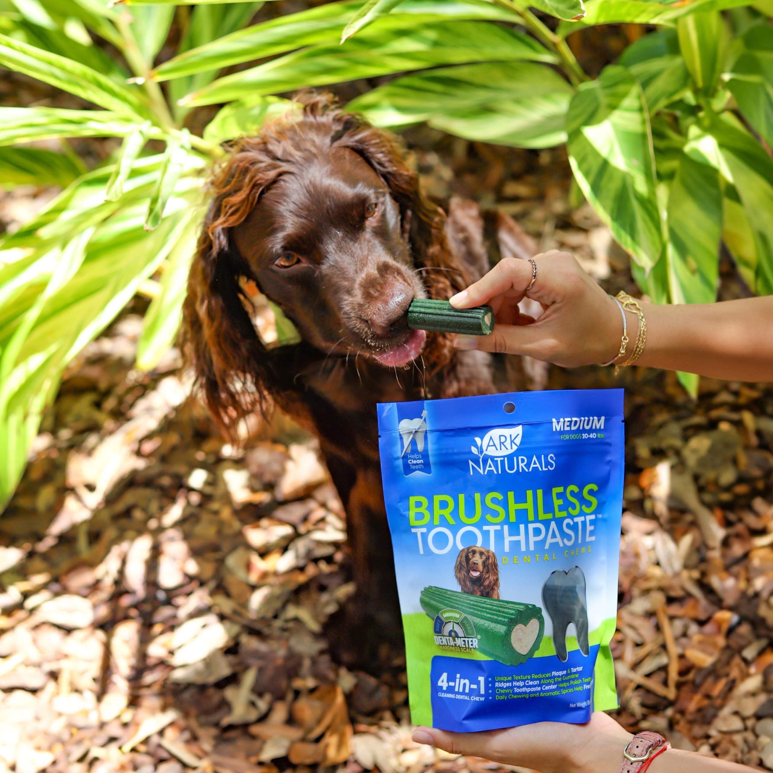 ARK NATURALS Brushless Toothpaste breath-freshening effect shown in action.