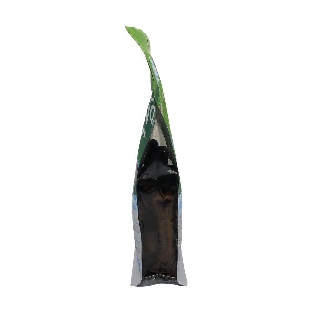 Ark Naturals Brushless Toothpaste dental chews with ridges freshen breath during daily use.