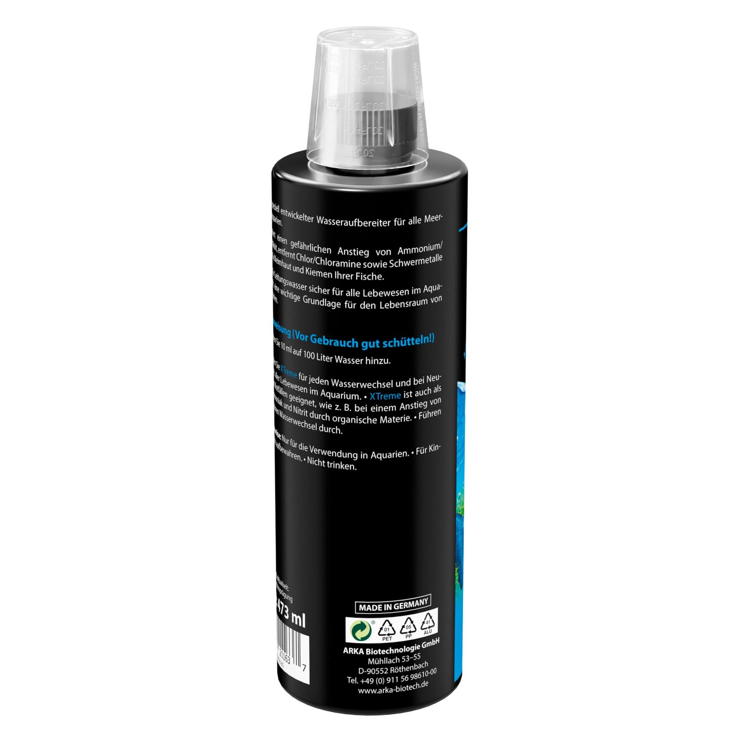 ARKA Microbe-Lift XTA16 dosing cap demonstrated for safe water conditioning in tanks.