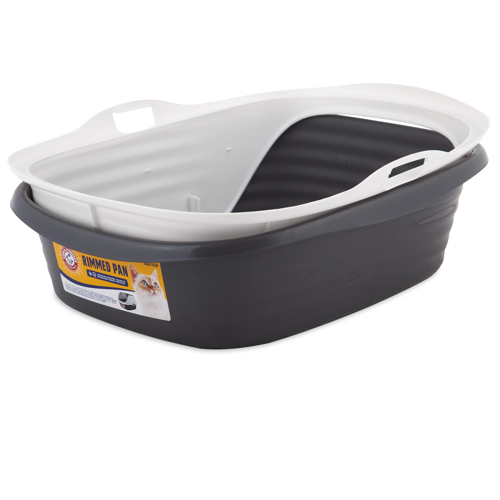 Arm & Hammer litter box with Microban technology for fresher indoor spaces.